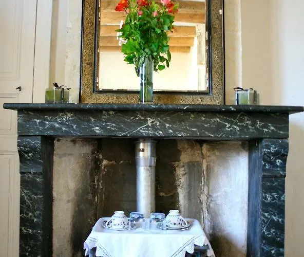 Oda ve Kahvaltı Le Chaton Rouge 4*